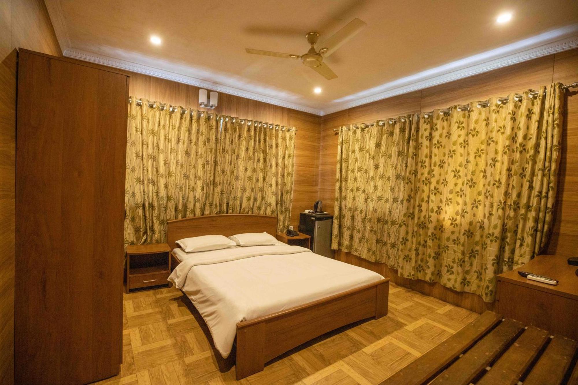 Gp Hotels And Resorts Nashik Eksteriør billede