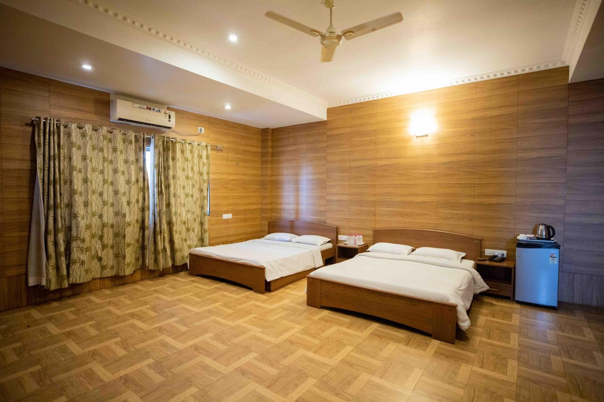 Gp Hotels And Resorts Nashik Eksteriør billede